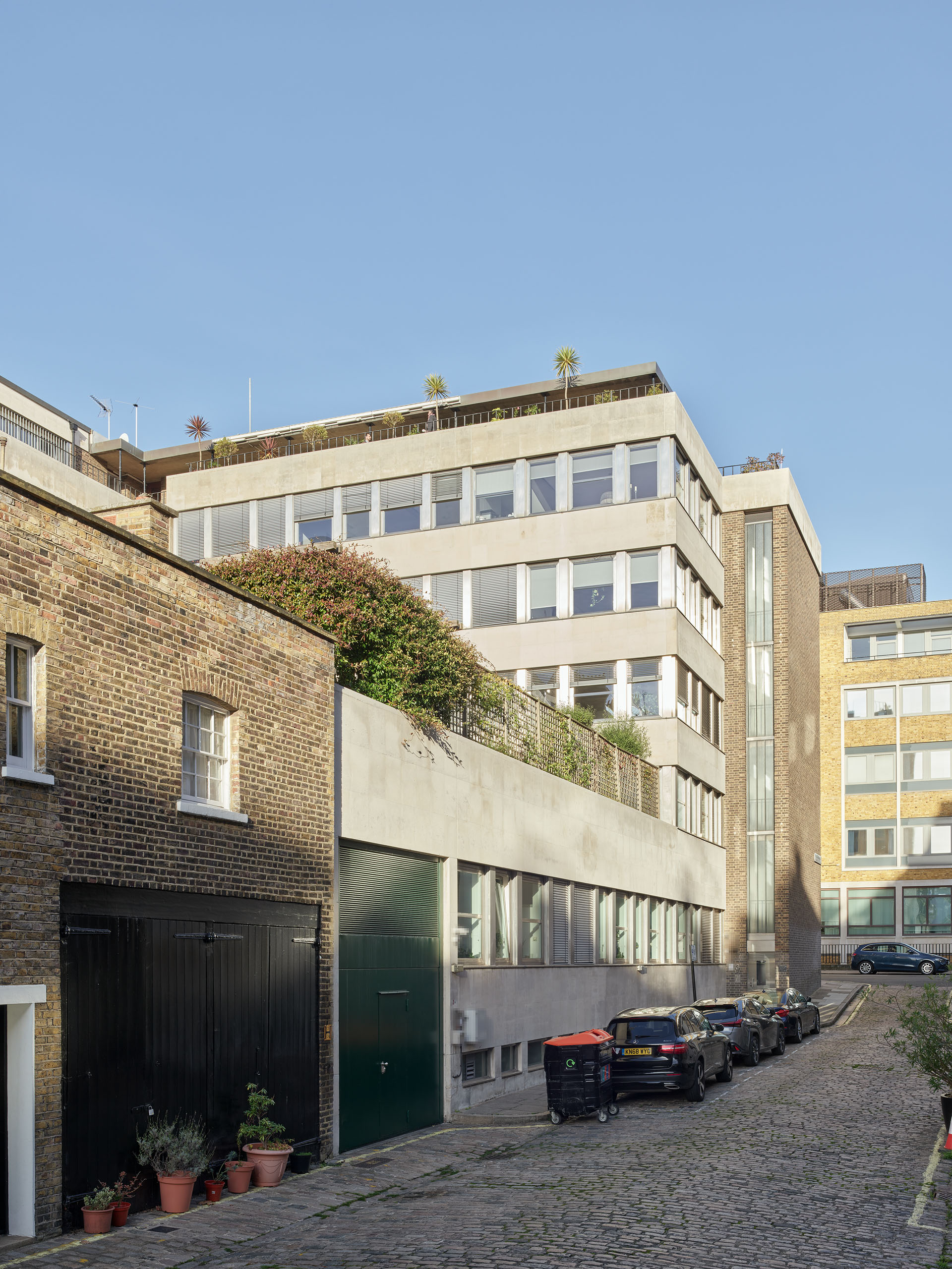 Ahp0008 exterior 005336 J2560